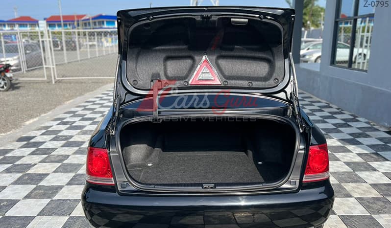 2003 Toyota Crown Athlete image-6