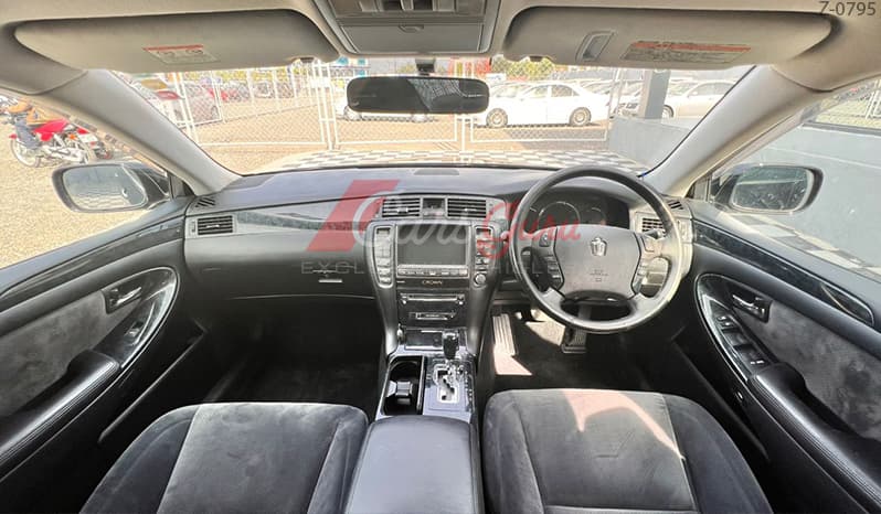 2003 Toyota Crown Athlete image-7
