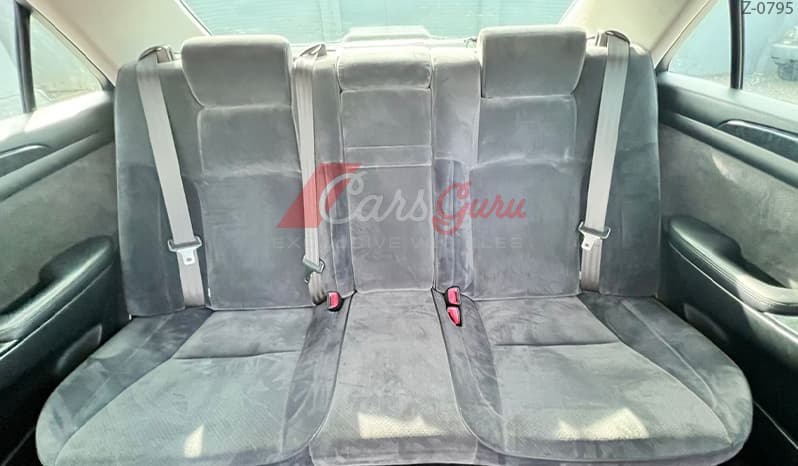 2003 Toyota Crown Athlete image-10