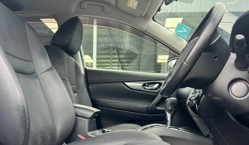 2015 Nissan X Trail 20X image-16
