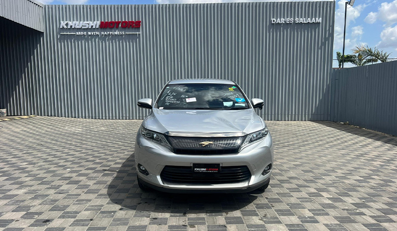 2014 Toyota Harrier image-2