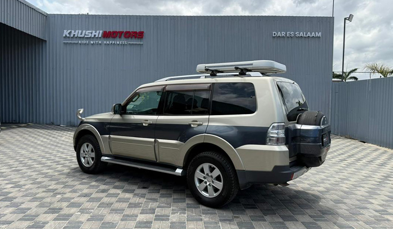 2007 Mitsubishi Pajero Long Exceed image-4