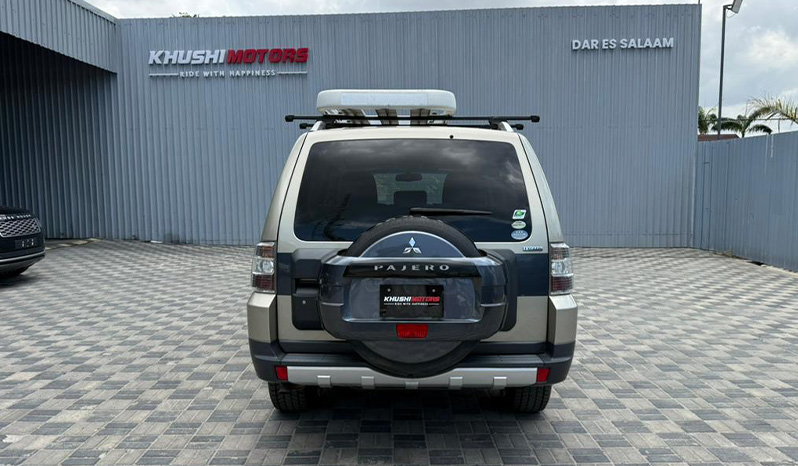 2007 Mitsubishi Pajero Long Exceed image-5