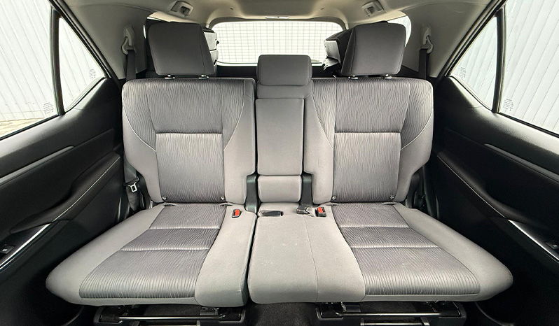 2023 Toyota Fortuner 2.8 image-7