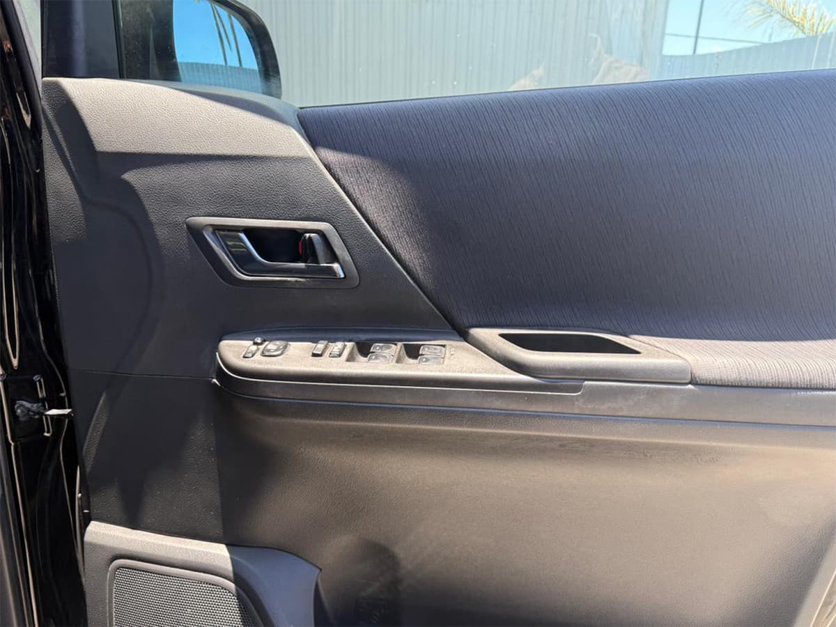 2010 Toyota Alphard S image-8