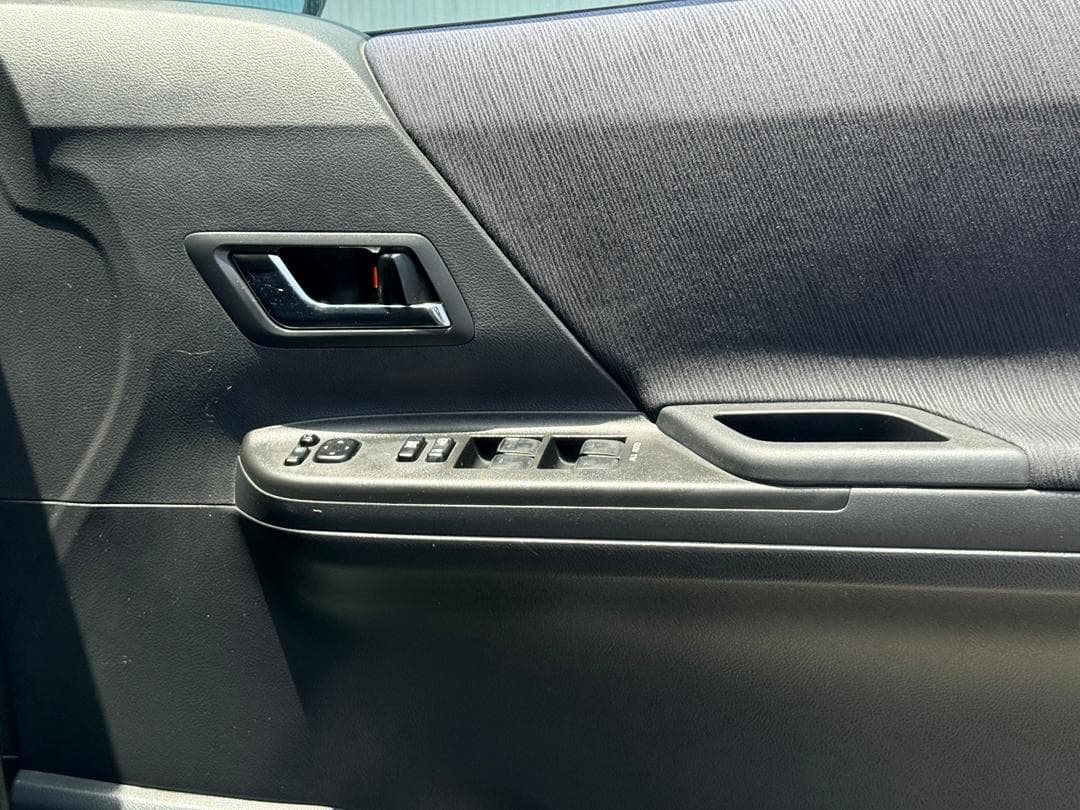 2009 Toyota Alphard S image-9