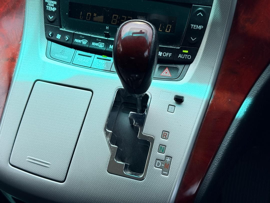 2009 Toyota Alphard S image-11