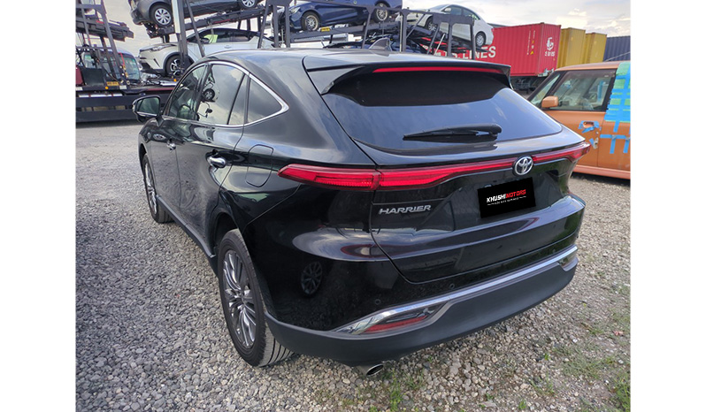 2020 Toyota Harrier image-3