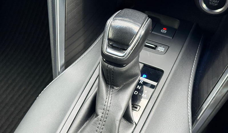 2020 Toyota Harrier image-12