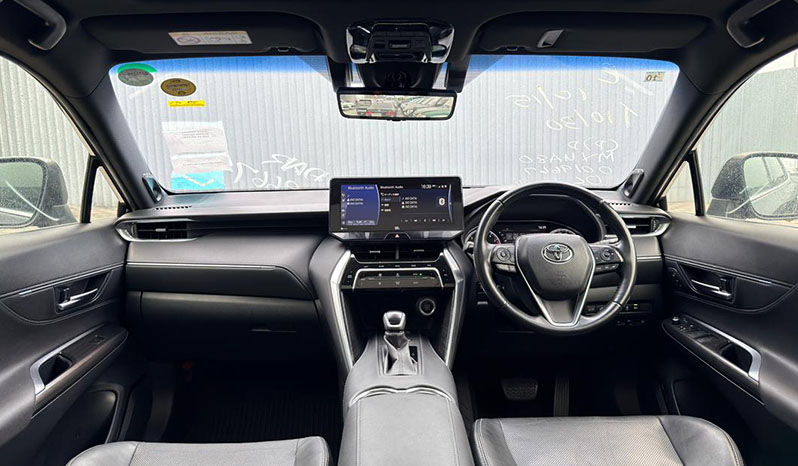 2020 Toyota Harrier image-14