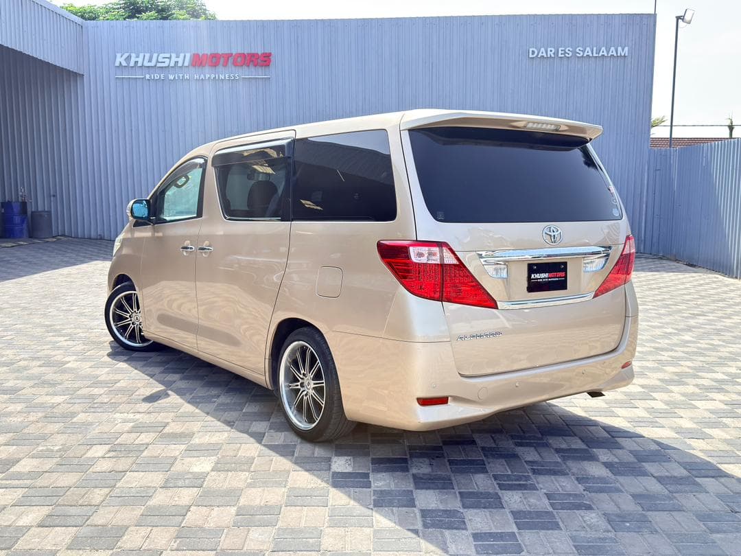 2008 Toyota Alphard 240X image-4