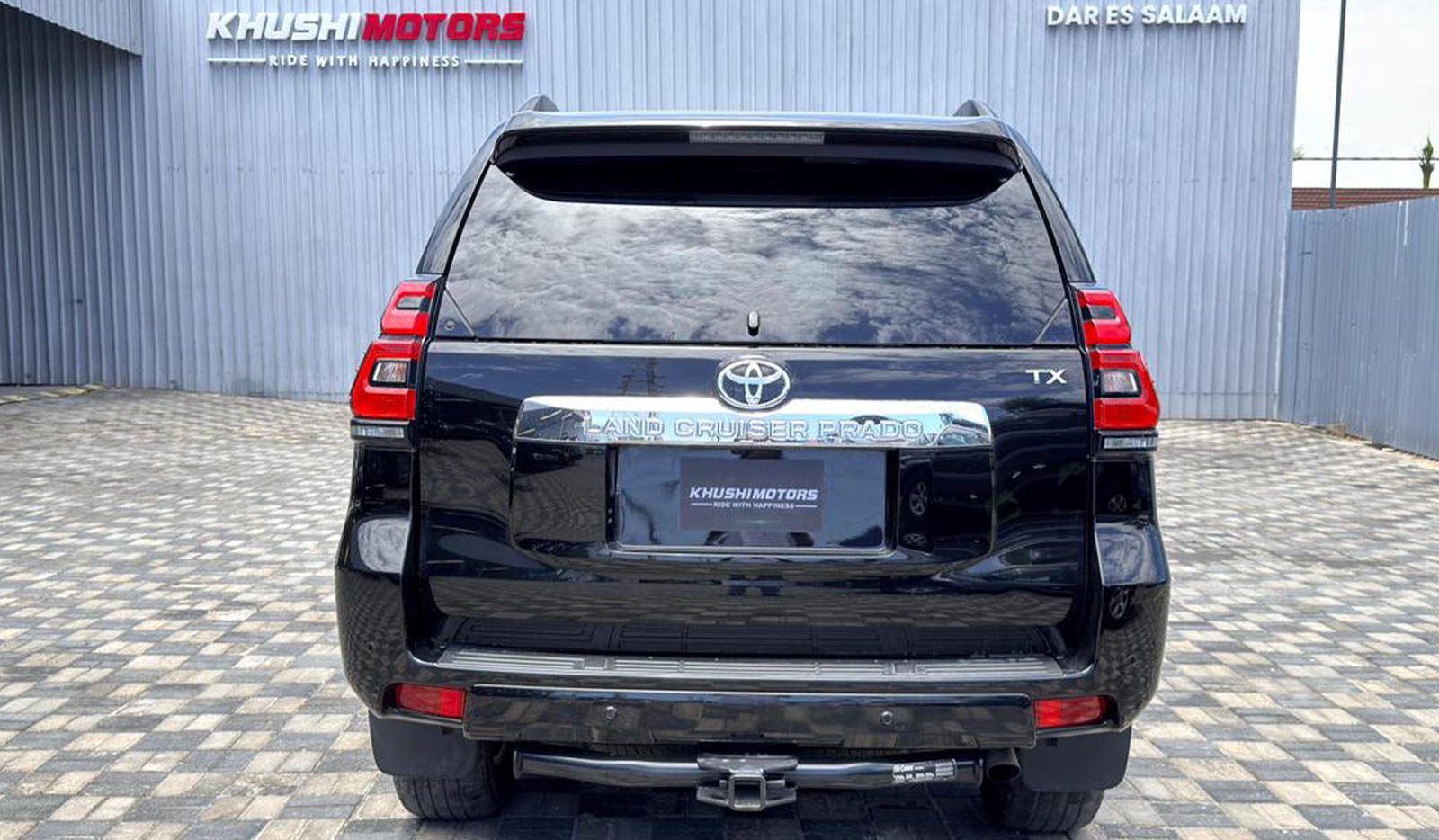 2022 Toyota Land Cruiser Prado TX image-5