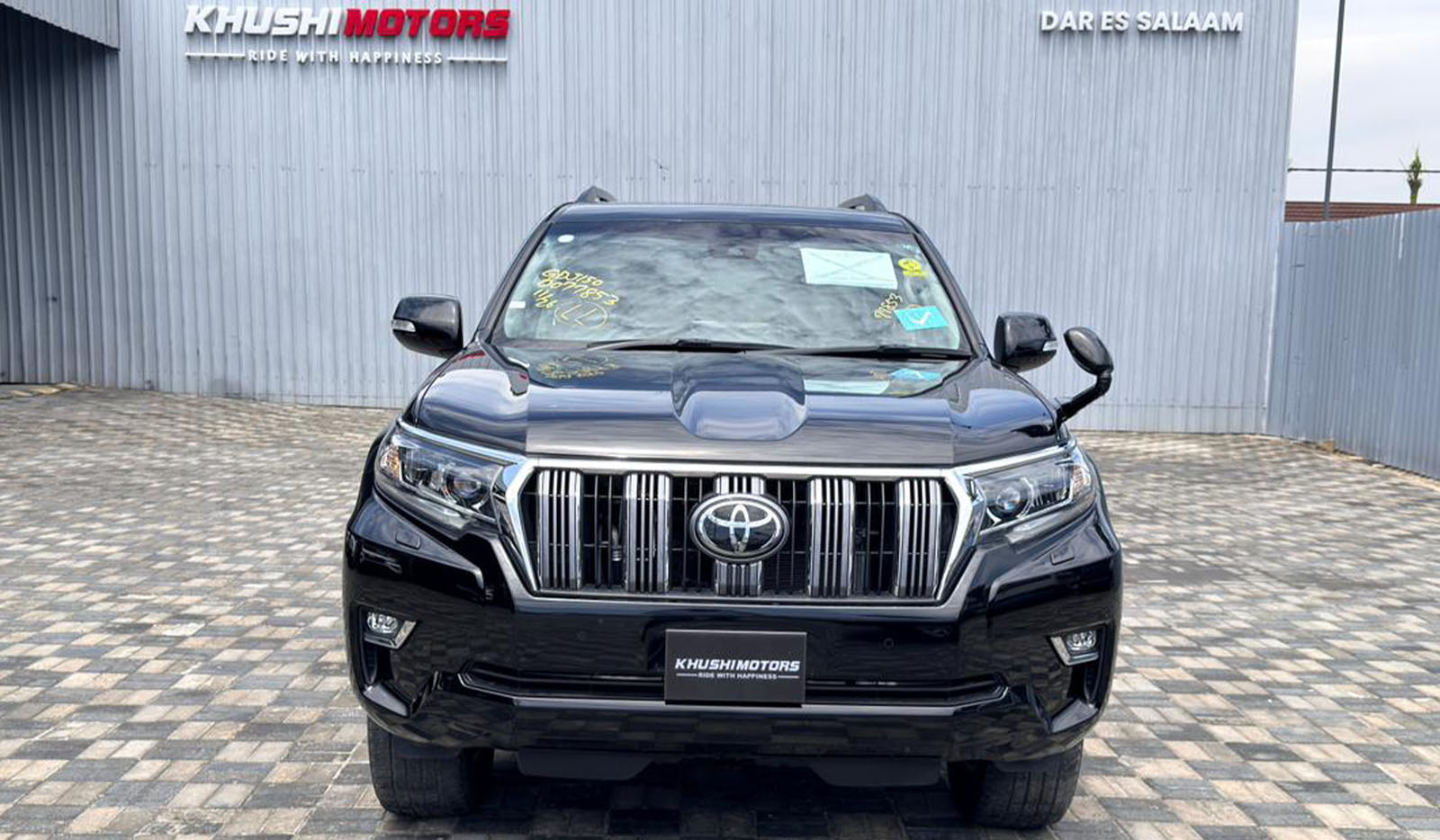 2022 Toyota Land Cruiser Prado TX image-2