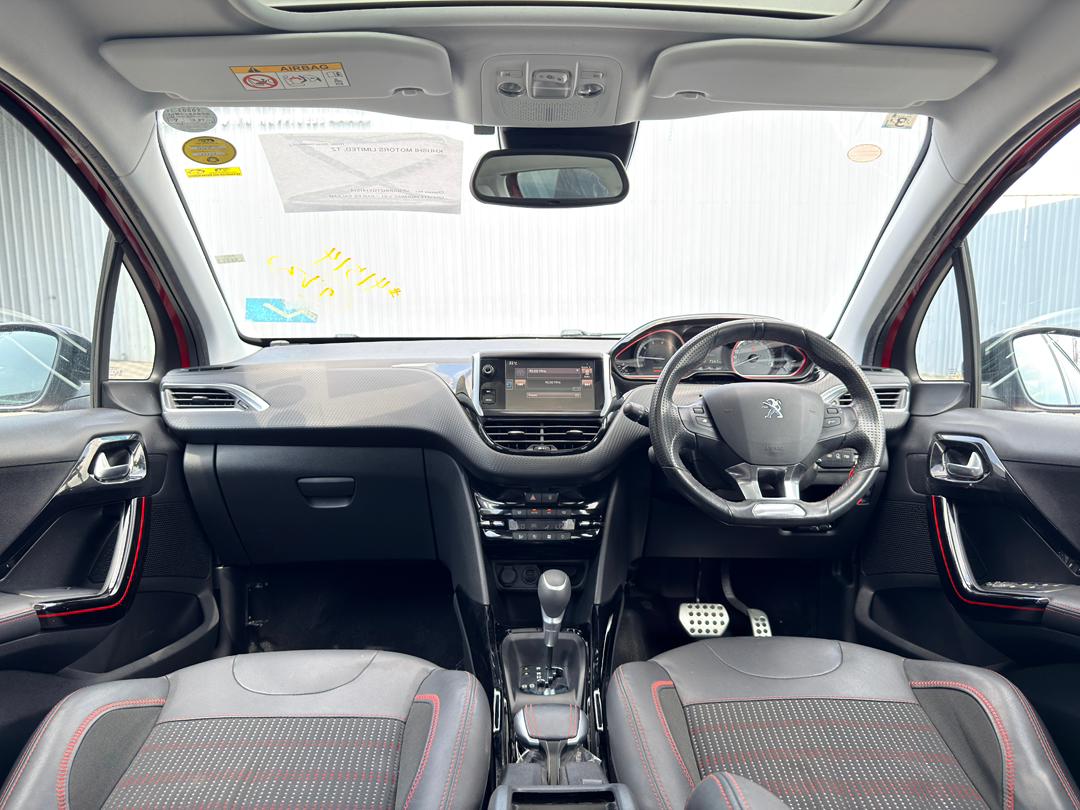 2016 Peugeot 2008 GT LINE image-13