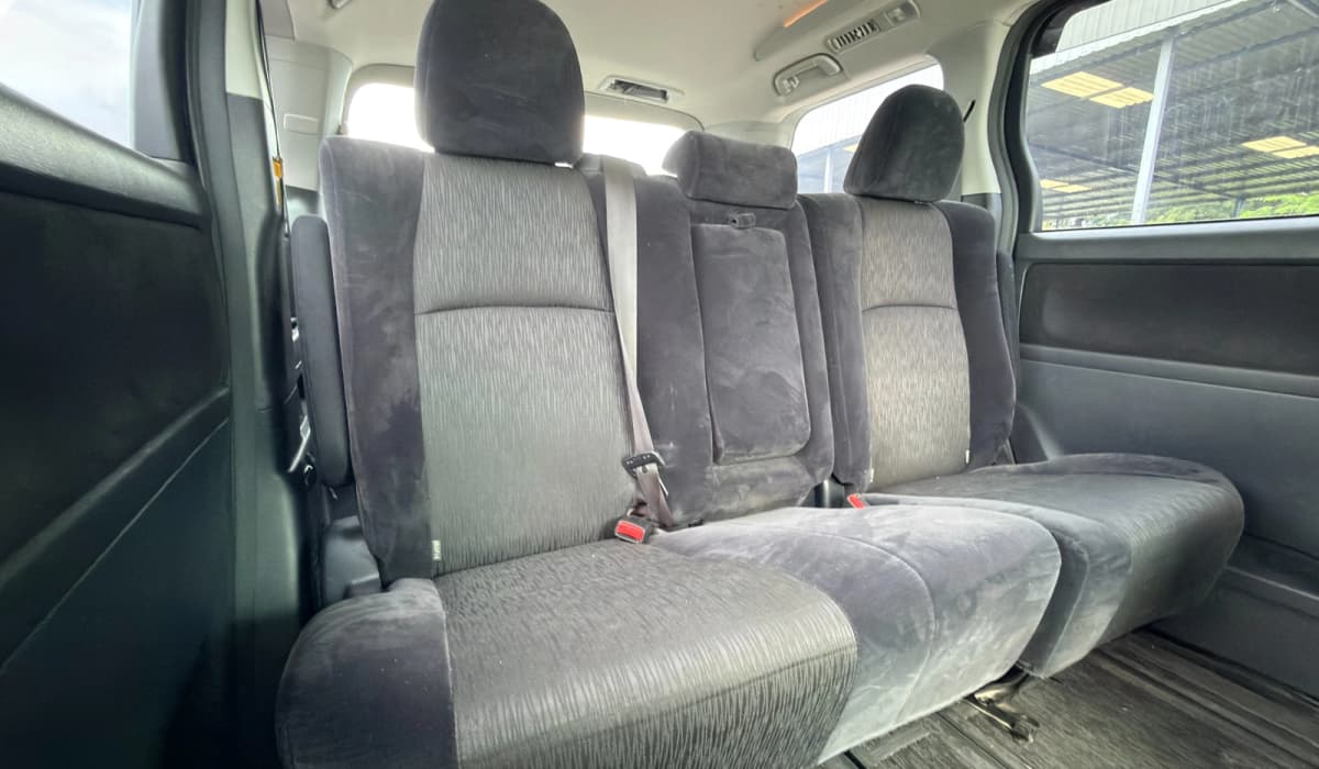 2010 Toyota Alphard S image-9