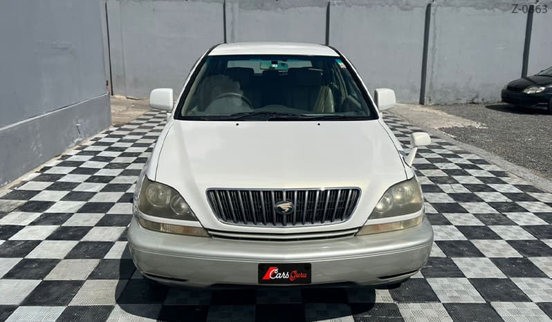 1999 Toyota Harrier image-1