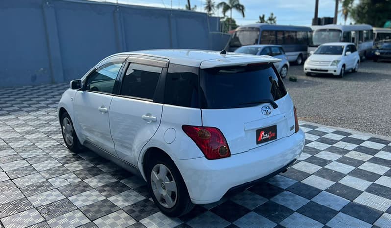 2003 Toyota IST image-10