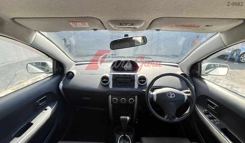 2003 Toyota IST image-15