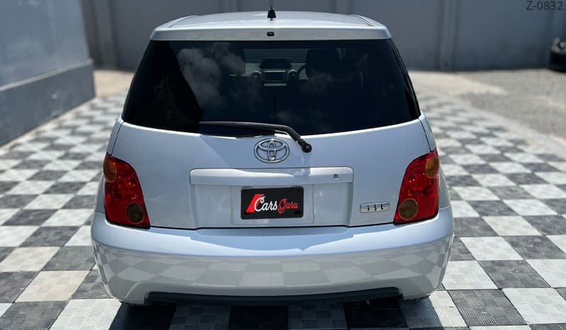 2003 Toyota IST image-3