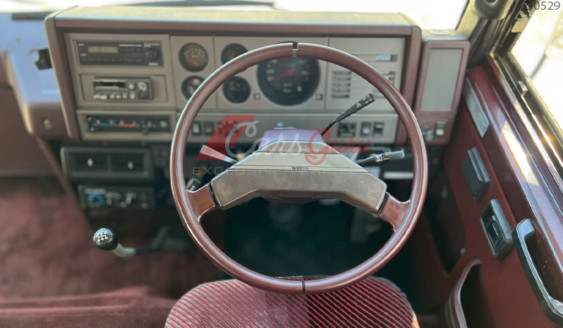 1991 Nissan Civilian Bus image-9