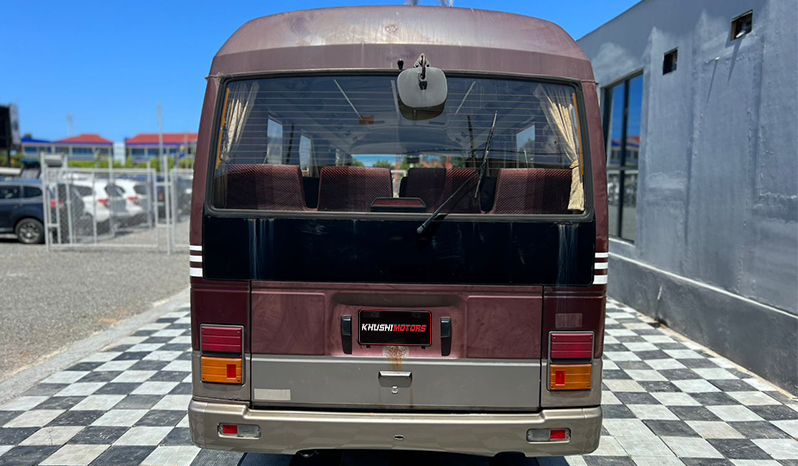 1991 Nissan Civilian Bus image-18