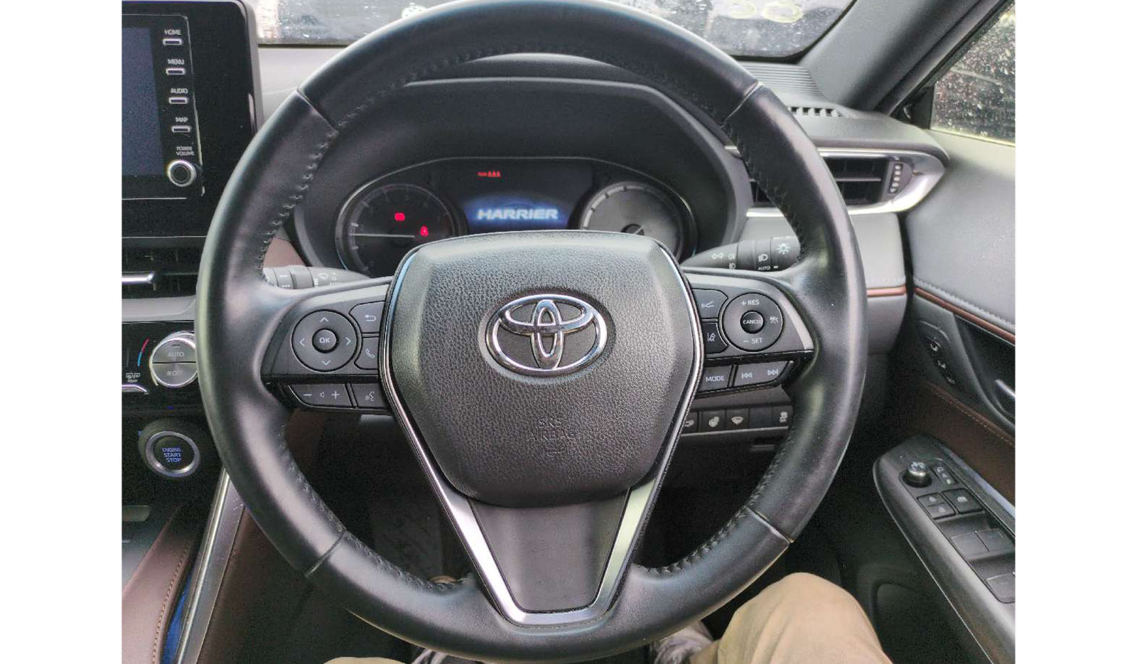 2020 Toyota Harrier G Leather Package image-5