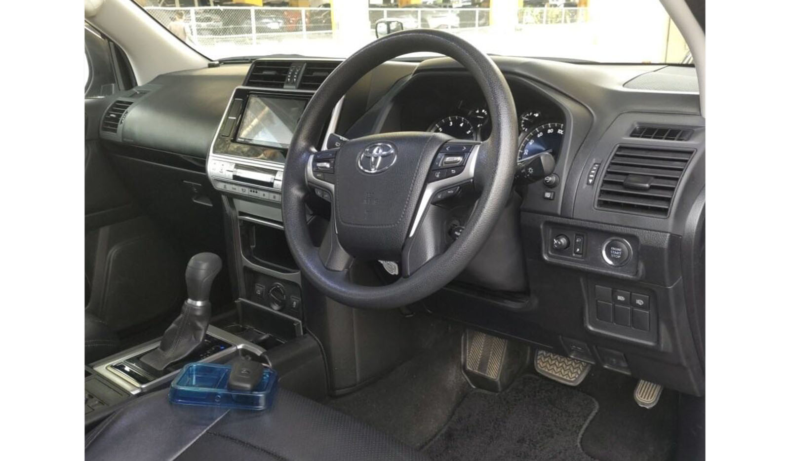2019 Toyota Land Cruiser Prado TX image-4