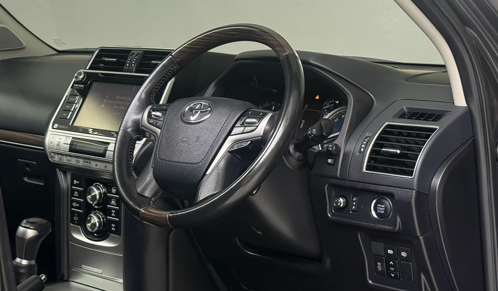 2019 Toyota Land Cruiser Prado Kakadu image-8