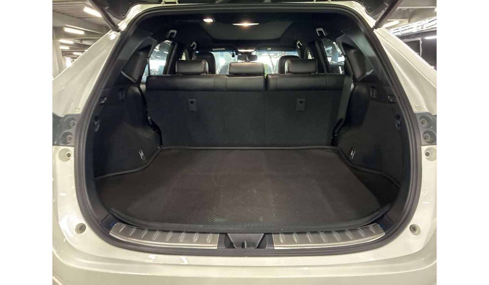 2019 Toyota Harrier PREMIUM image-8