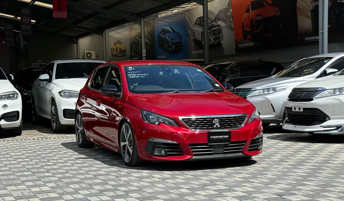 2018 Peugeot 308 GTI image-1