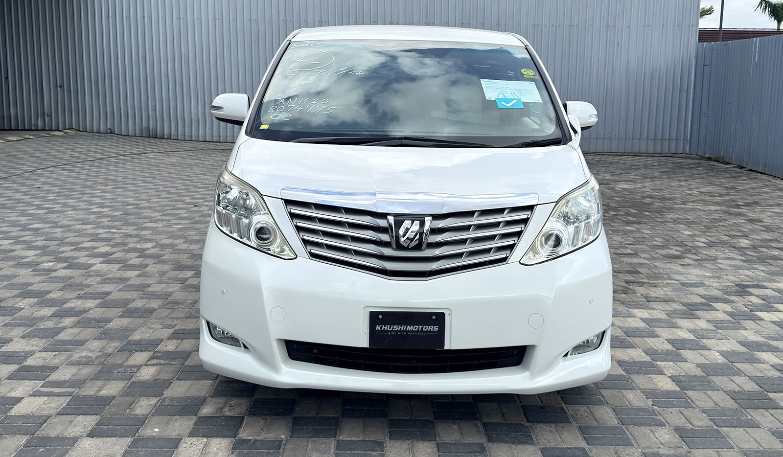 2009 Toyota Alphard 240X image-2