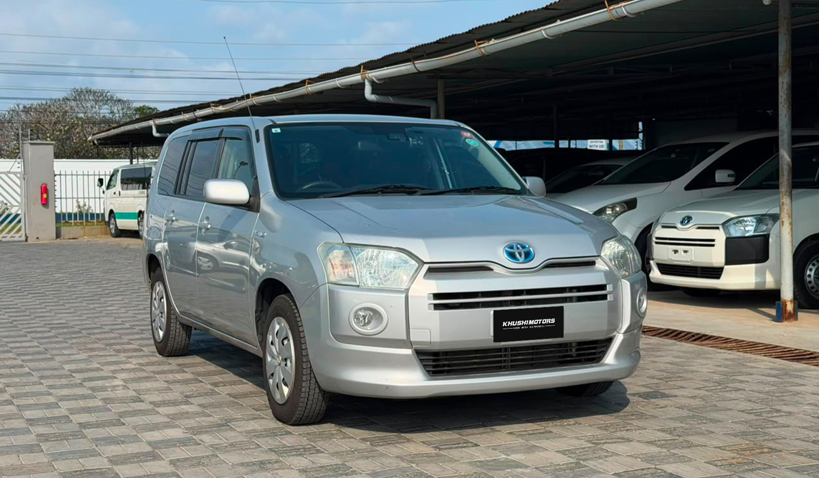 2020 Toyota Probox GL image-1