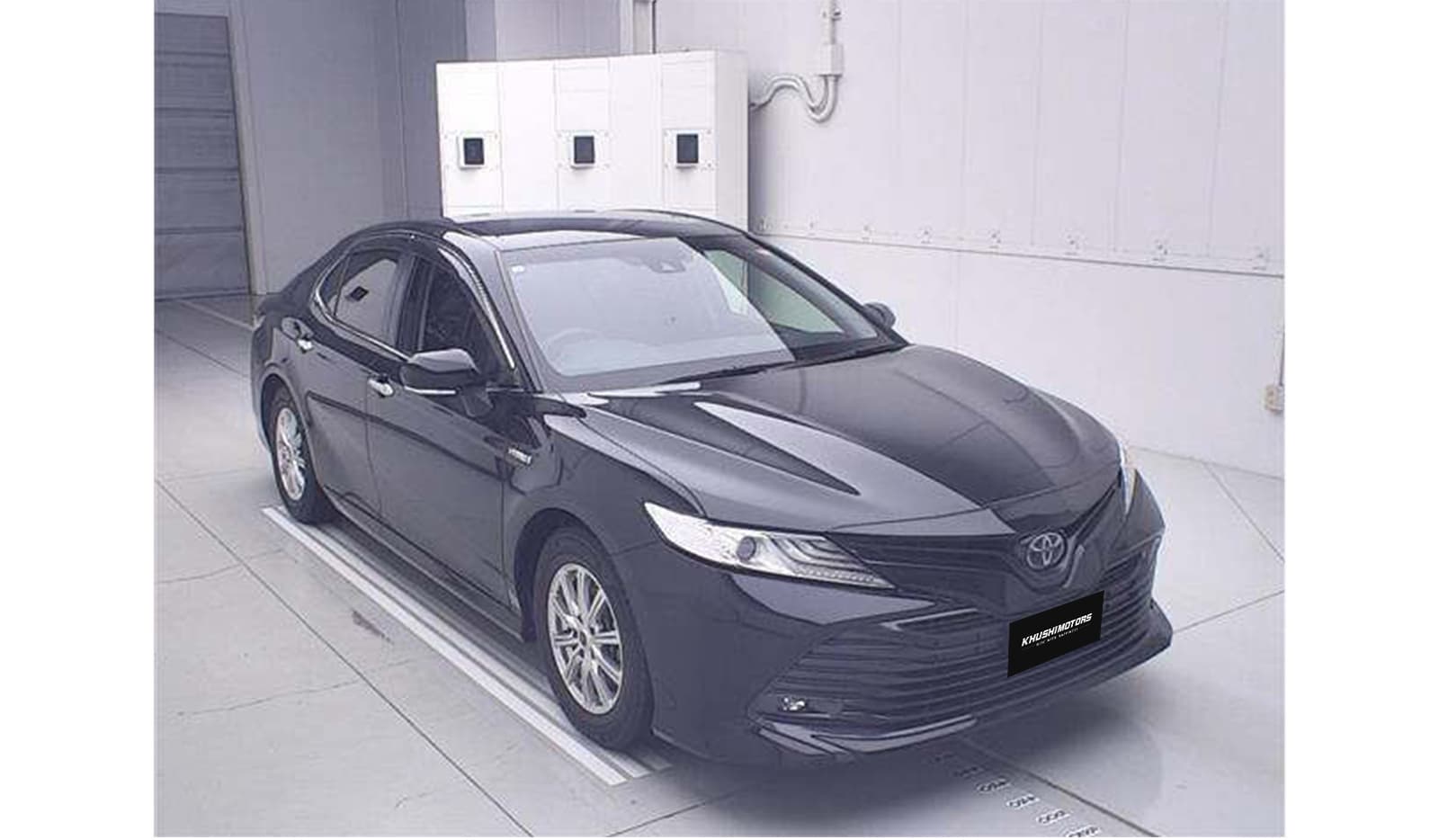 2019 Toyota Camry image-1
