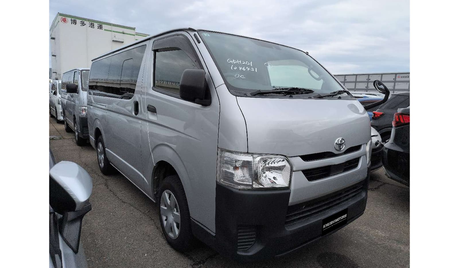 2020 Toyota Hiace Van image-1