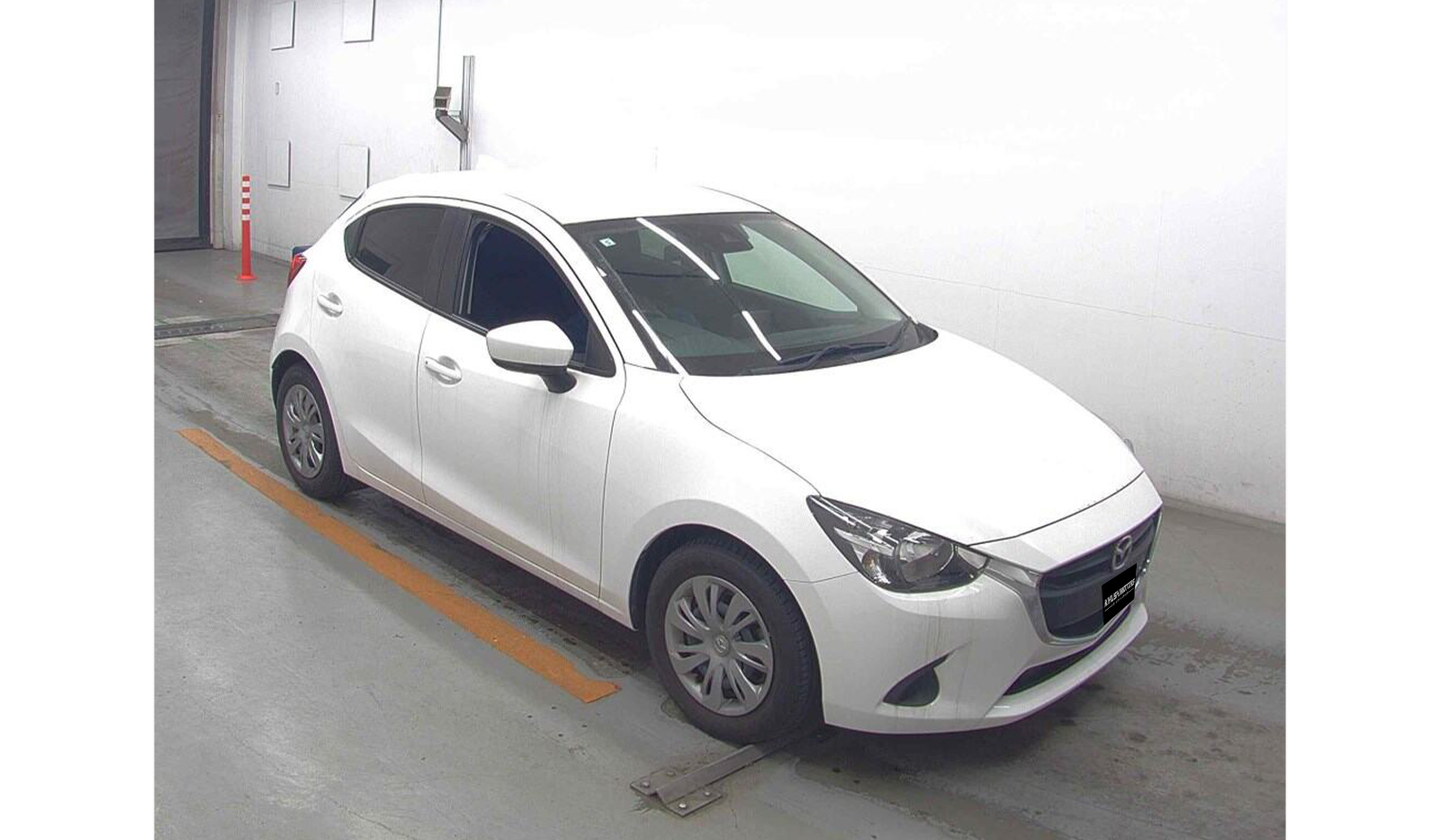 2019 Mazda Demio image-1