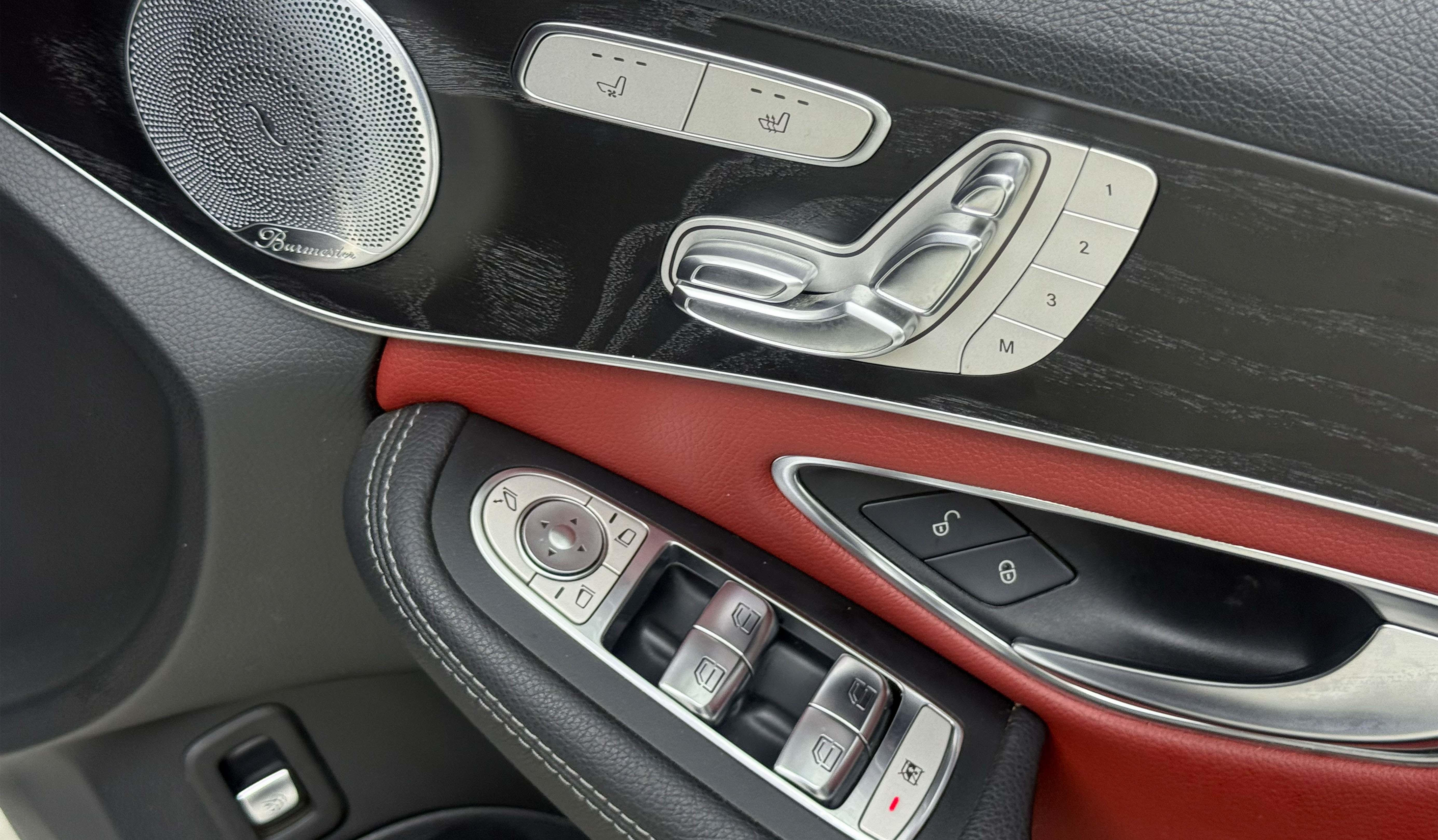 2019 Mercedes-Benz C-Class Laureus Edition Sport Plus Package C220D image-10