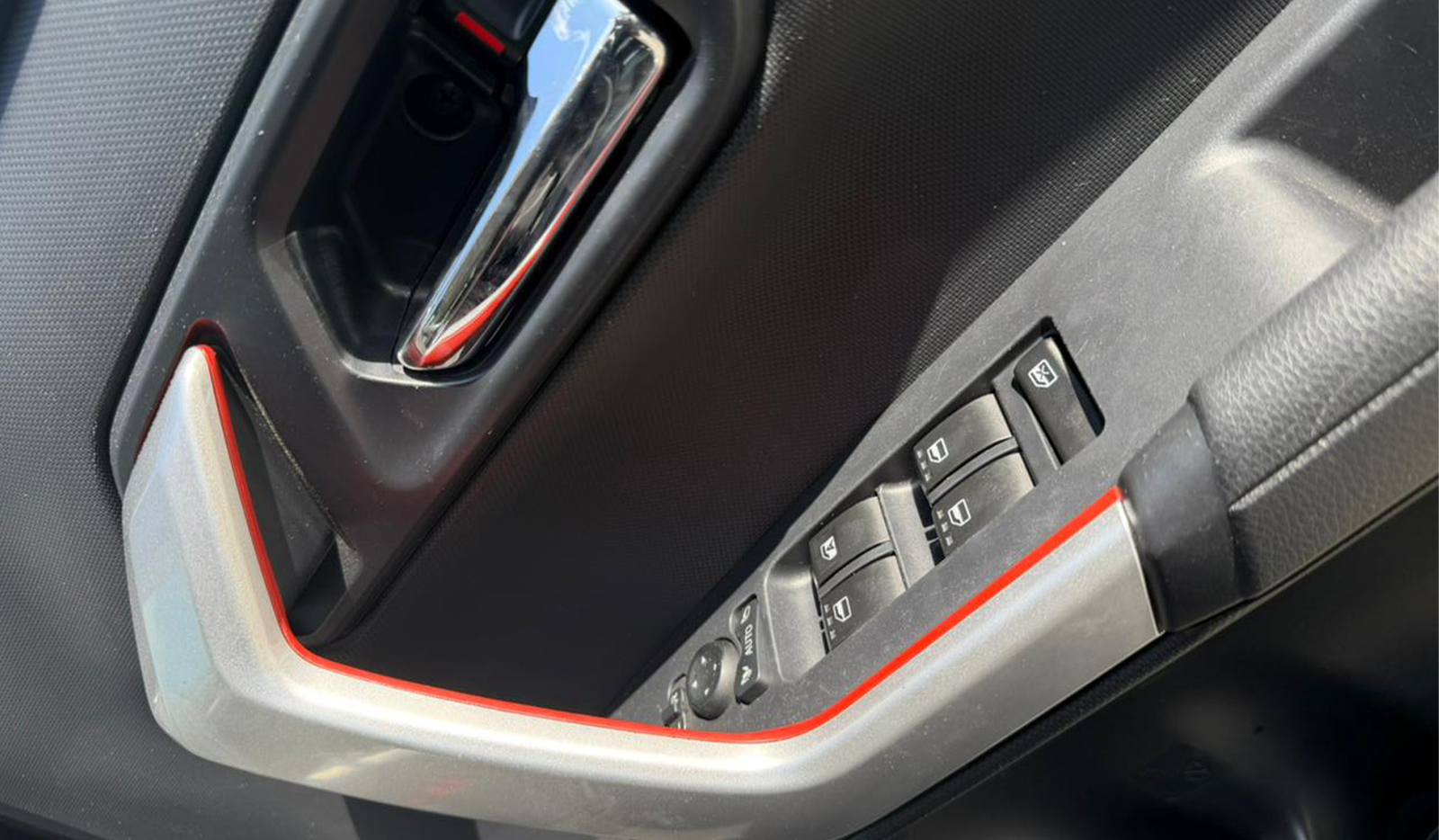 2019 Toyota Raize G image-10