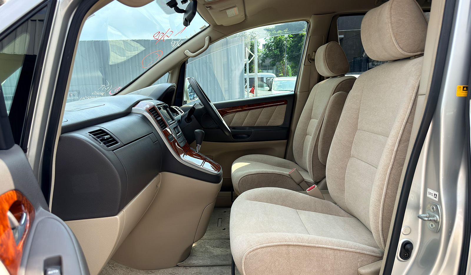 2008 Toyota Alphard AX image-9