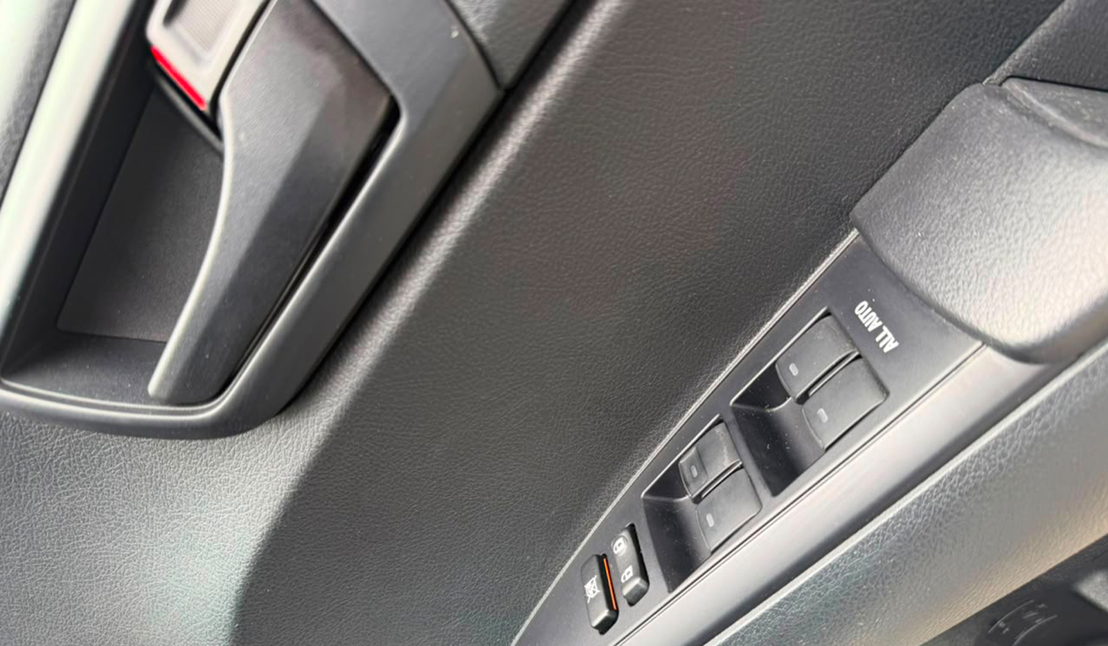 2019 Toyota Corolla Fielder Hybrid image-10