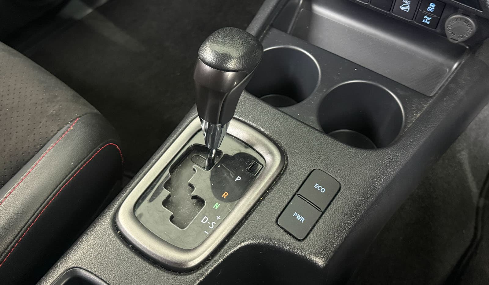 2022 Toyota Hilux Z GR Sport image-10