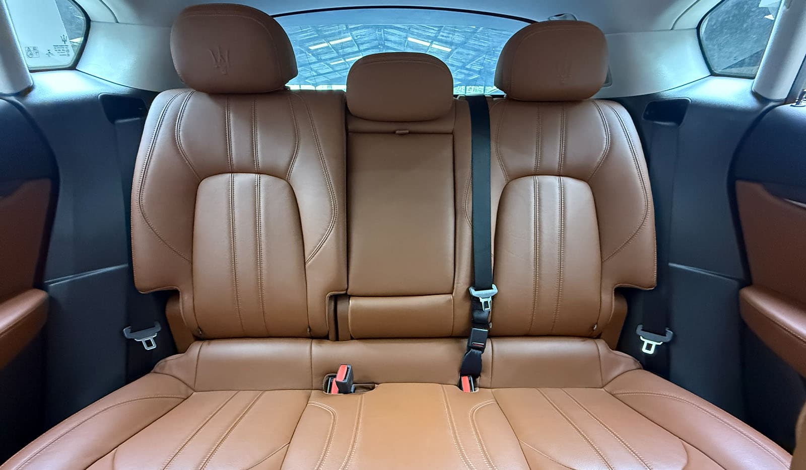 2019 Maserati Levante GranSport image-11