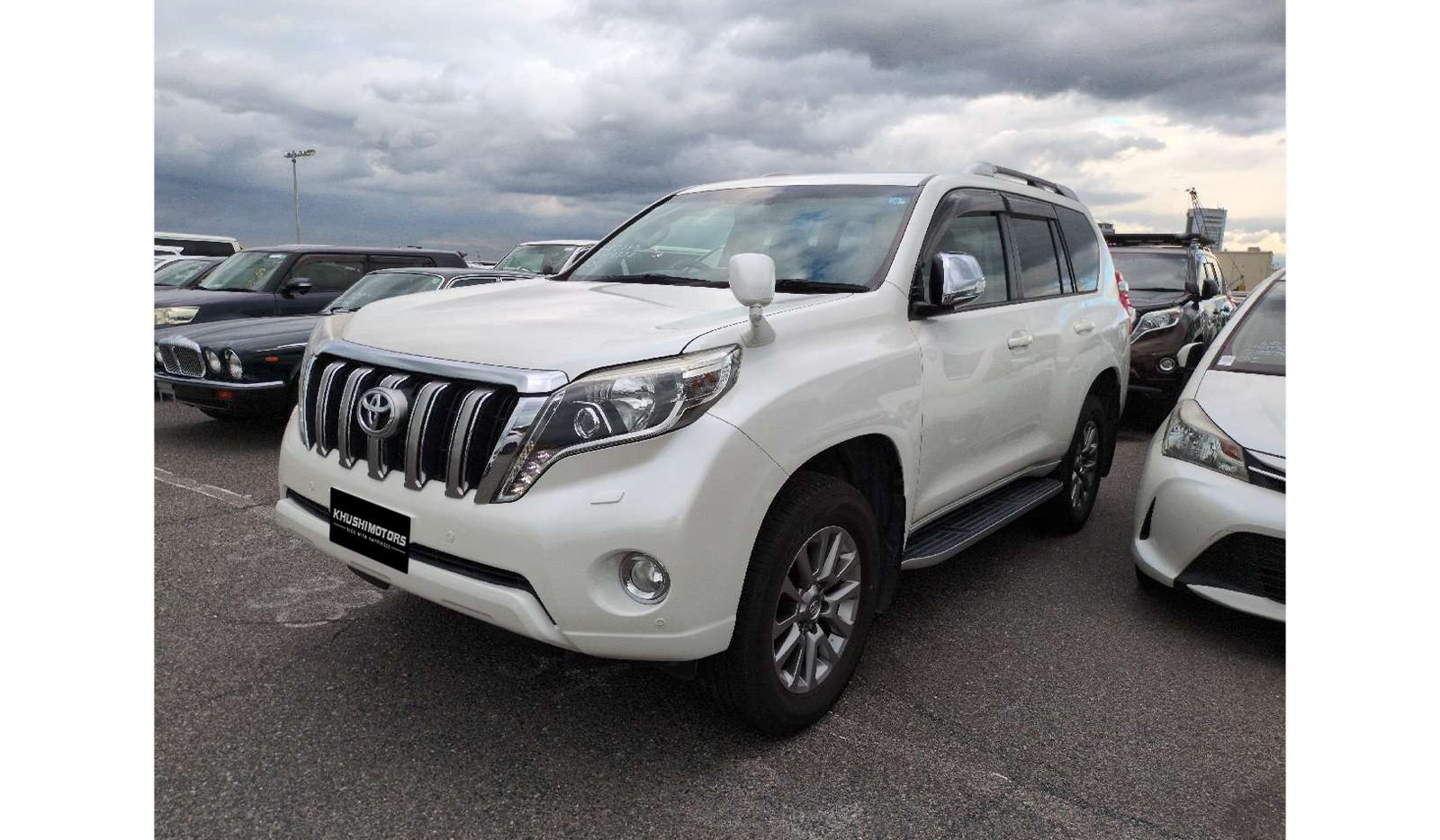 2012 Toyota Land Cruiser image-2