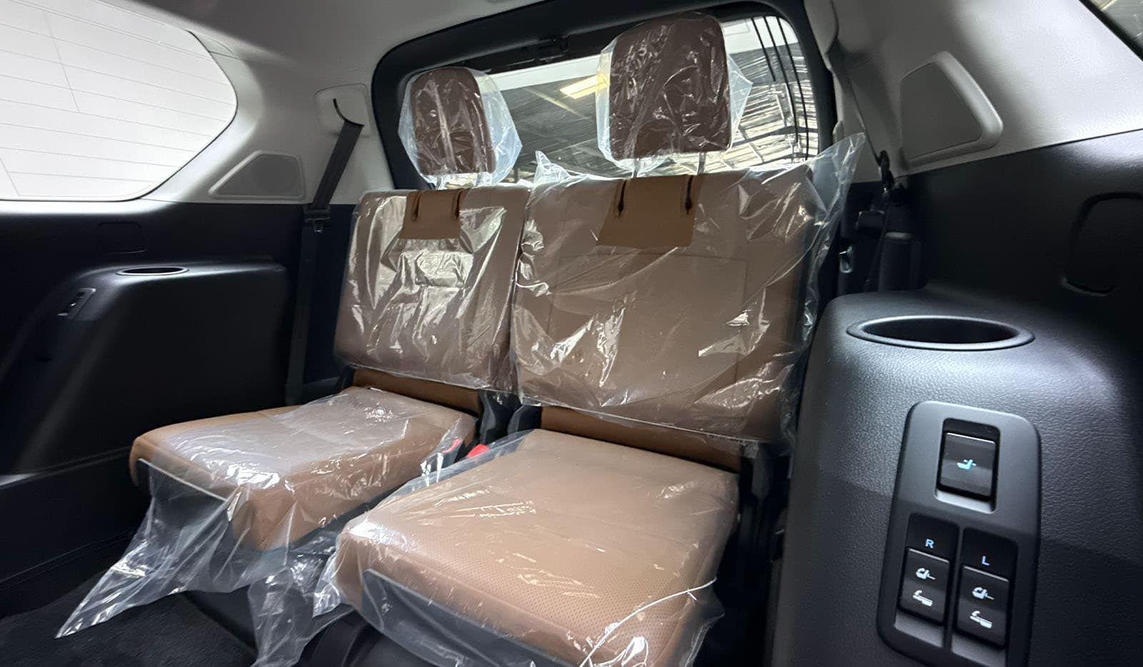 2021 Toyota Land Cruiser Prado TX L PACKAGE 70TH ANNIVERSARY LIMITED image-11