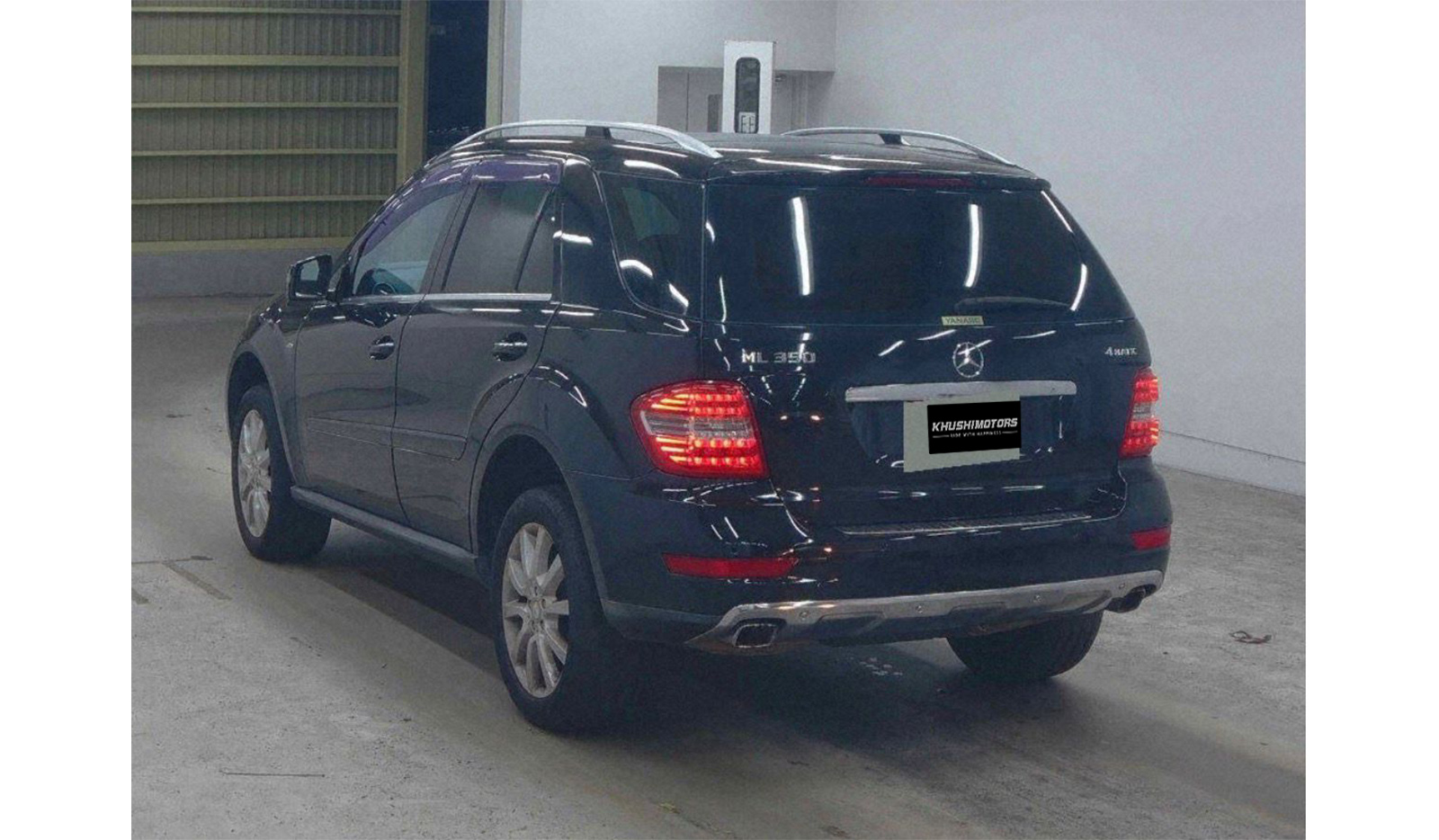 2011 Mercedes-Benz ML-Class image-4