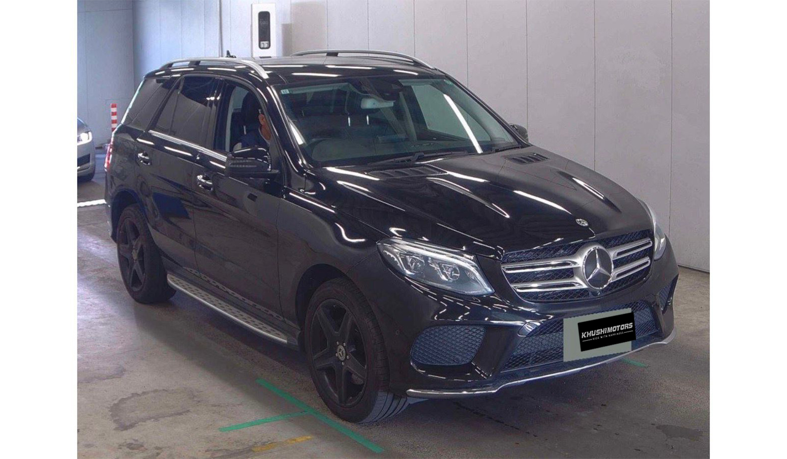 2016 Mercedes-Benz GLE-Class image-1