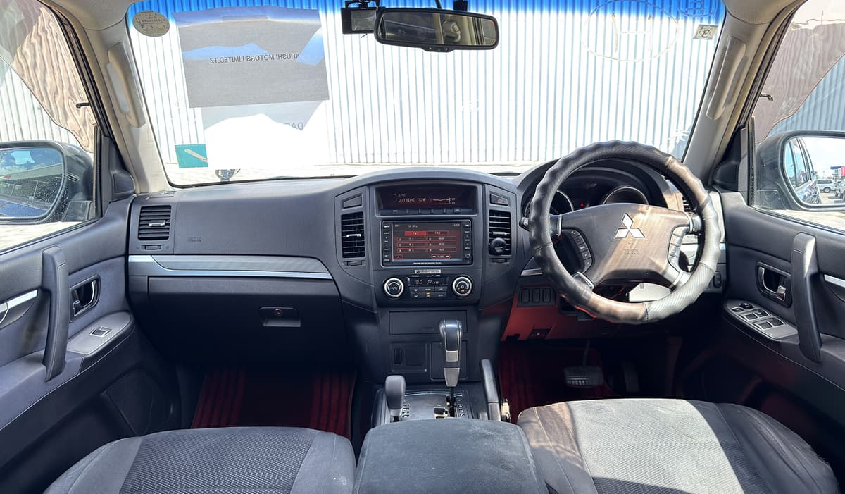 2007 Mitsubishi Pajero LONG EXCEED 4WD image-12