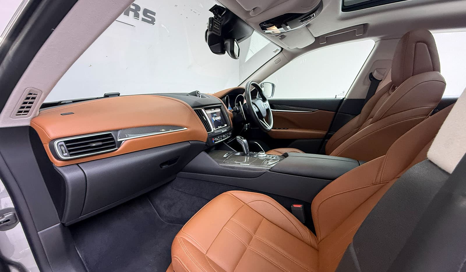 2019 Maserati Levante GranSport image-9
