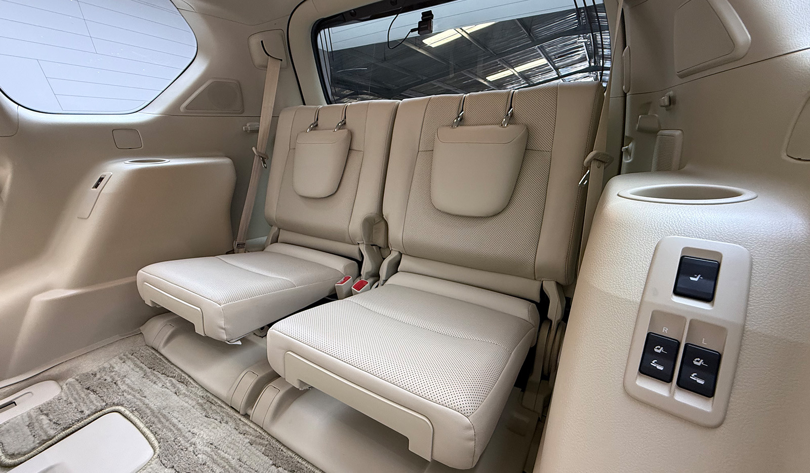 2019 Toyota Land Cruiser Prado TZ-G image-13