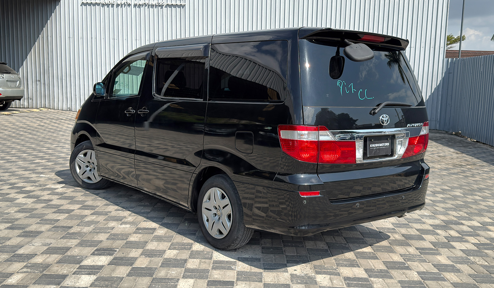 2005 Toyota Alphard AX L image-5