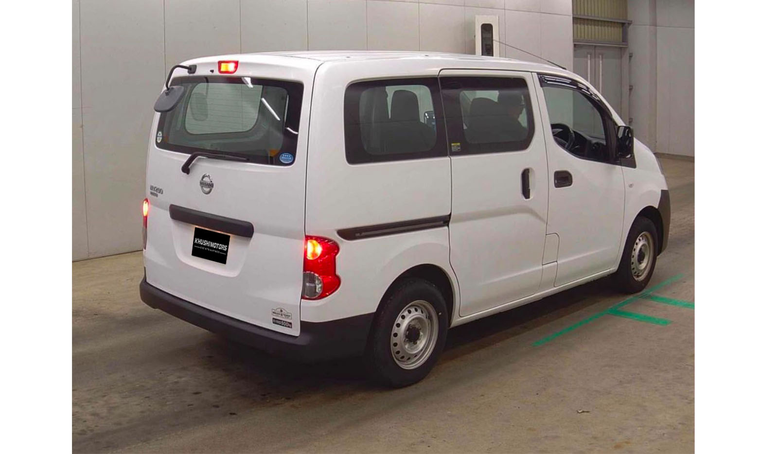 2019 Nissan NV200 image-4
